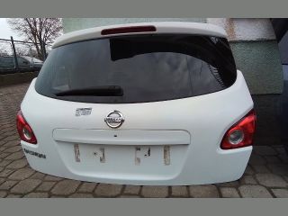 bontott NISSAN QASHQAI Csomagtérajtó (Részeivel)