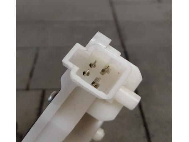 bontott NISSAN QASHQAI Csomagtérajtó Zárszerkezet