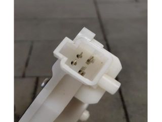 bontott NISSAN QASHQAI Csomagtérajtó Zárszerkezet