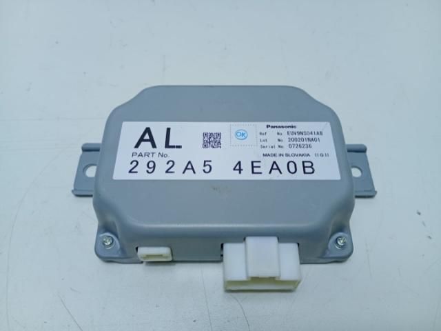 bontott NISSAN QASHQAI Elektronika (Magában)