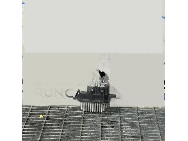 bontott NISSAN QASHQAI Előtét Ellenállás Fűtőmotor