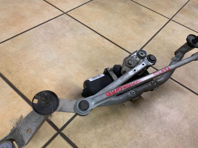 bontott NISSAN QASHQAI Első Ablaktörlő Szerkezet Motorral