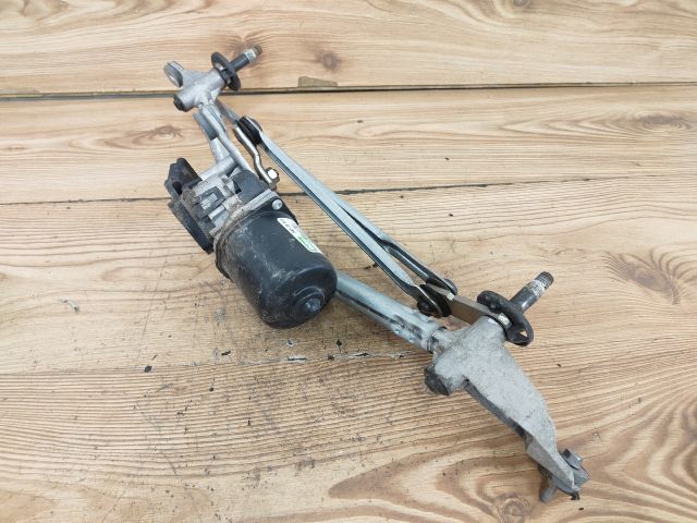 bontott NISSAN QASHQAI Első Ablaktörlő Szerkezet Motorral