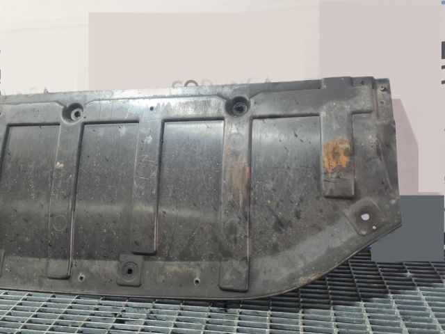 bontott NISSAN QASHQAI Első Koptató