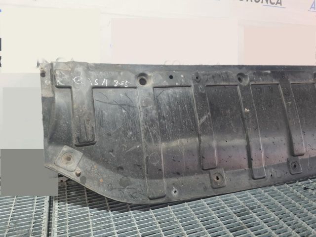 bontott NISSAN QASHQAI Első Koptató