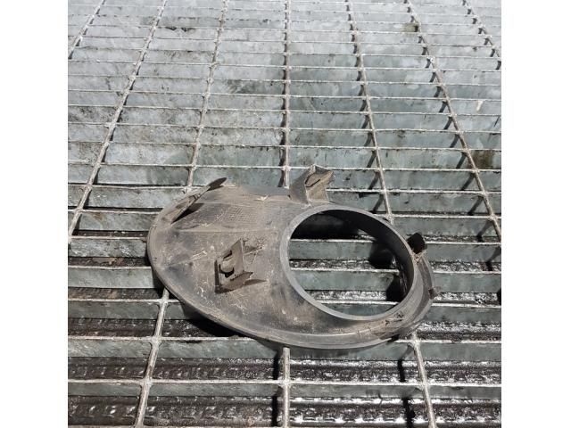 bontott NISSAN QASHQAI Első Lökhárító Díszléc