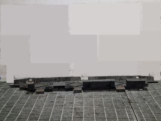 bontott NISSAN QASHQAI Első Lökhárító Díszléc