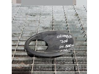 bontott NISSAN QASHQAI Első Lökhárító Díszléc