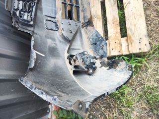 bontott NISSAN QASHQAI Első Lökhárító (Részeivel)