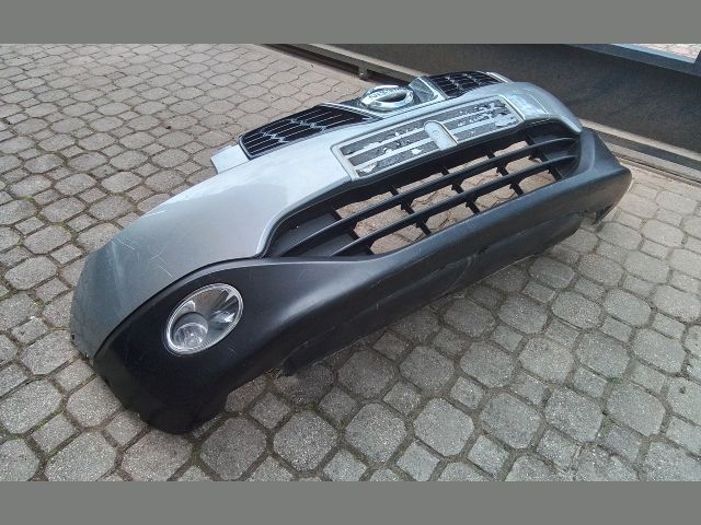 bontott NISSAN QASHQAI Első Lökhárító (Részeivel)