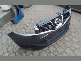 bontott NISSAN QASHQAI Első Lökhárító (Részeivel)