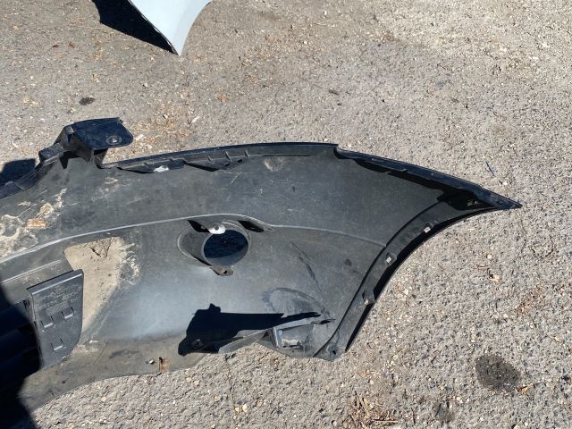 bontott NISSAN QASHQAI Első Lökhárító (Részeivel)