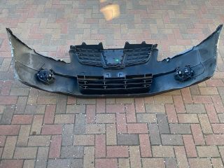 bontott NISSAN QASHQAI Első Lökhárító (Részeivel)