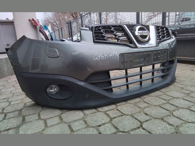 bontott NISSAN QASHQAI Első Lökhárító (Részeivel)