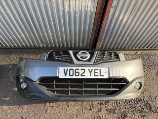 bontott NISSAN QASHQAI Első Lökhárító (Részeivel)