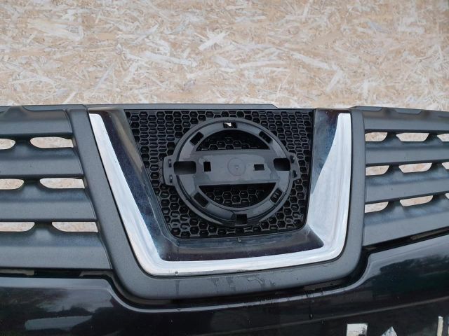 bontott NISSAN QASHQAI Első Lökhárító (Részeivel)