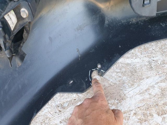 bontott NISSAN QASHQAI Első Lökhárító (Részeivel)