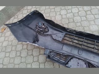 bontott NISSAN QASHQAI Első Lökhárító (Részeivel)