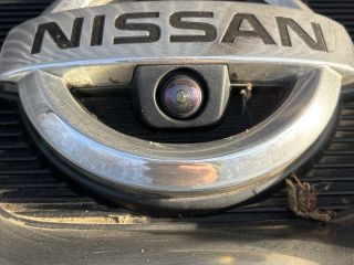 bontott NISSAN QASHQAI Első Lökhárító (Részeivel)