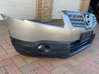 bontott NISSAN QASHQAI Első Lökhárító (Részeivel)