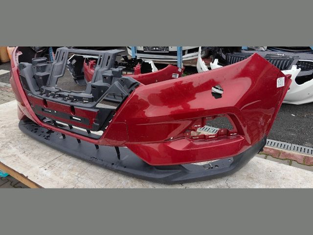 bontott NISSAN QASHQAI Első Lökhárító (Üresen)