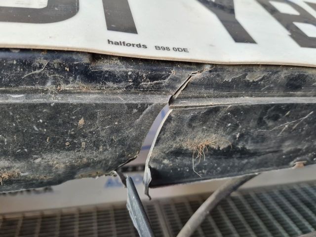 bontott NISSAN QASHQAI Első Lökhárító (Üresen)