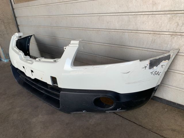 bontott NISSAN QASHQAI Első Lökhárító (Üresen)