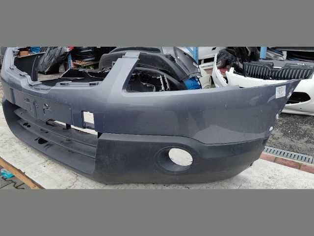 bontott NISSAN QASHQAI Első Lökhárító (Üresen)