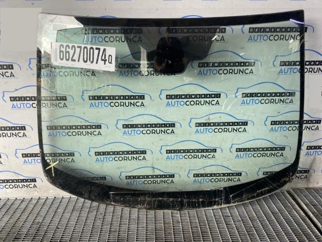 bontott NISSAN QASHQAI Első Szélvédő