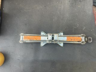 bontott NISSAN QASHQAI Emelő