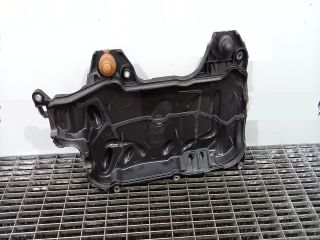 bontott NISSAN QASHQAI Felső Hűtőburkolat