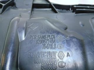 bontott NISSAN QASHQAI Felső Hűtőburkolat