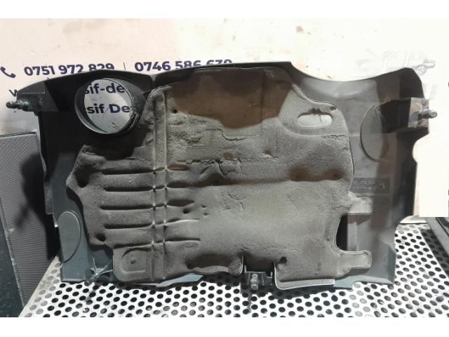 bontott NISSAN QASHQAI Felső Hűtőburkolat