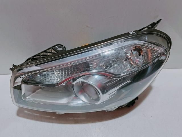 bontott NISSAN QASHQAI Fényszóró (Pozíciófüggetlen)