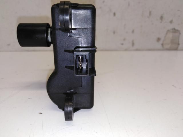 bontott NISSAN QASHQAI Fűtés Állító Motor