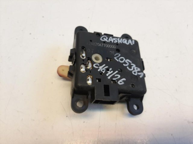 bontott NISSAN QASHQAI Fűtés Állító Motor