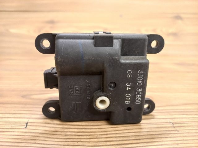 bontott NISSAN QASHQAI Fűtés Állító Motor