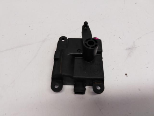 bontott NISSAN QASHQAI Fűtés Állító Motor