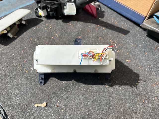 bontott NISSAN QASHQAI Fűtéskapcsoló (digit klímás)