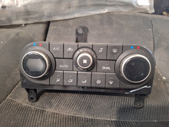 bontott NISSAN QASHQAI Fűtéskapcsoló (digit klímás)