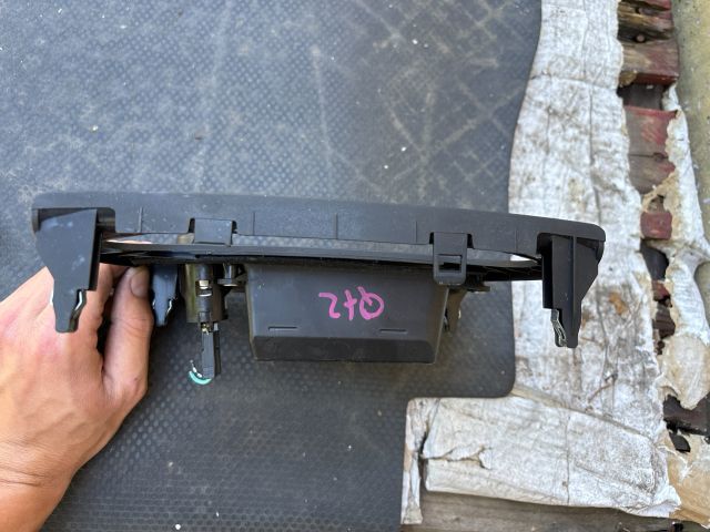 bontott NISSAN QASHQAI Fűtéskapcsoló Keret