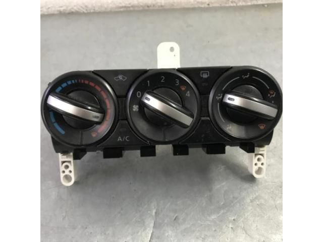 bontott NISSAN QASHQAI Fűtéskapcsoló (manuális klímás)