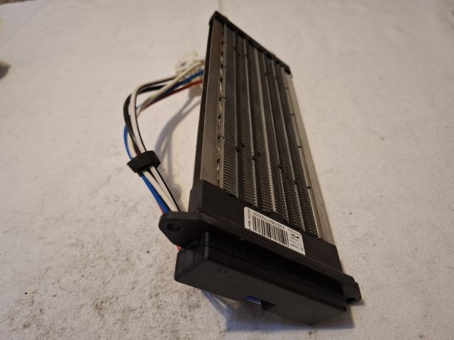 bontott NISSAN QASHQAI Fűtőradiátor (Elektromos)