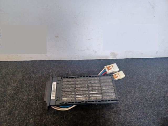 bontott NISSAN QASHQAI Fűtőradiátor (Elektromos)