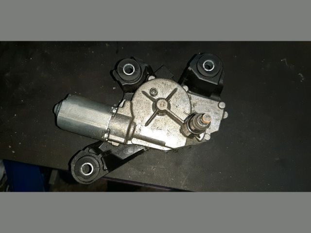 bontott NISSAN QASHQAI Hátsó Ablaktörlő Motor