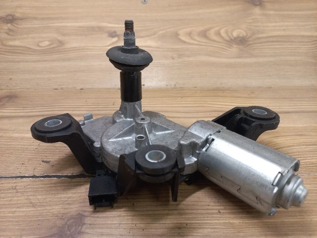 bontott NISSAN QASHQAI Hátsó Ablaktörlő Motor