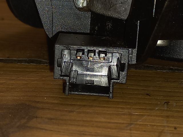 bontott NISSAN QASHQAI Hátsó Ablaktörlő Motor