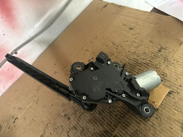 bontott NISSAN QASHQAI Hátsó Ablaktörlő Motor