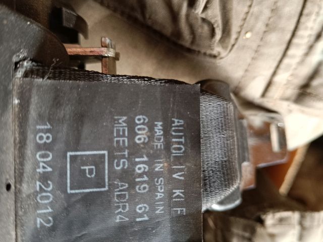 bontott NISSAN QASHQAI Hátsó középső Biztonsági Öv Csat