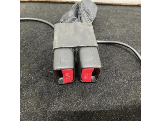 bontott NISSAN QASHQAI Hátsó középső Biztonsági Öv Csat